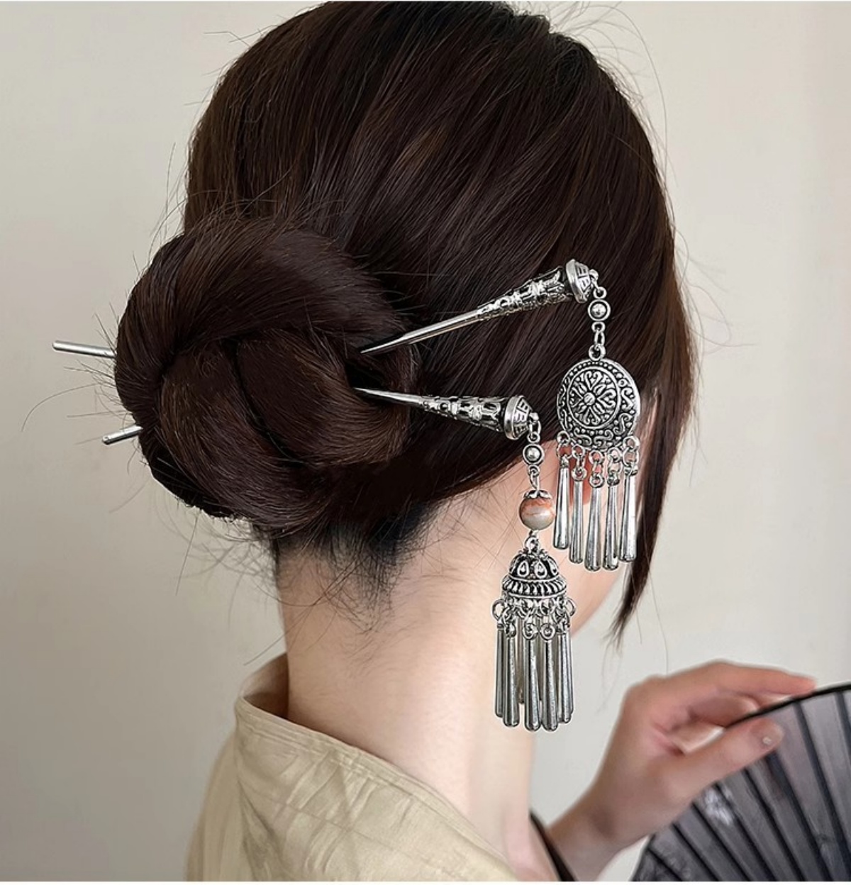 Épingle à cheveux élégante pou - Vintage Collectible Item avis et prix