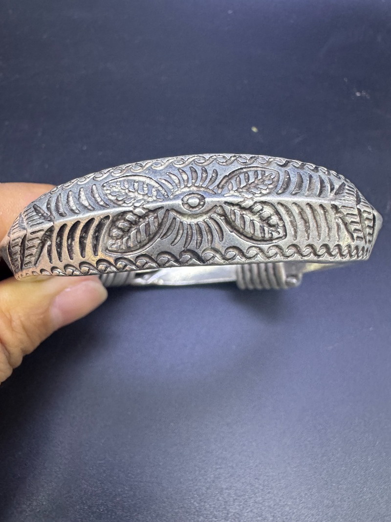 Bracelet en cuivre vintage de  - Vintage Collectible Jewelry avis et prix