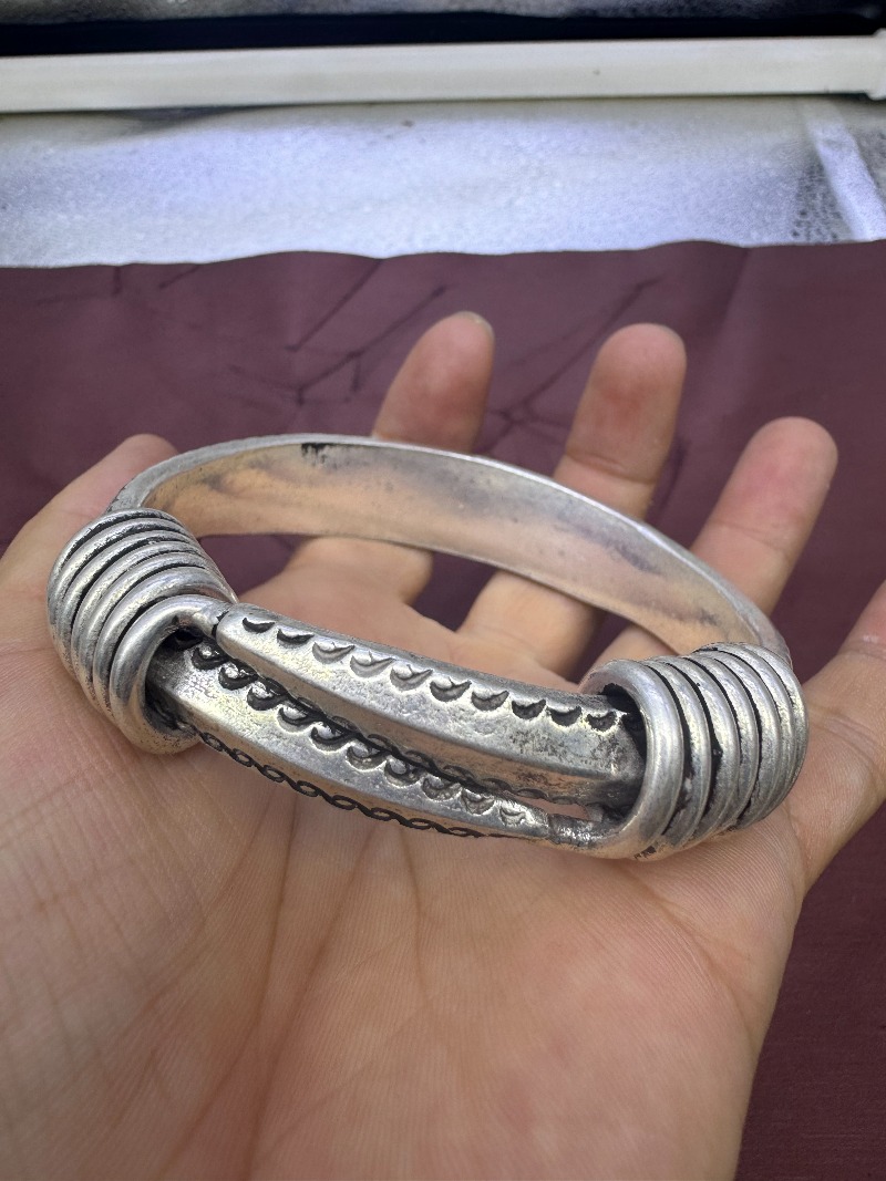 Bracelet en cuivre vintage de  - Vintage Collectible Jewelry avis et prix