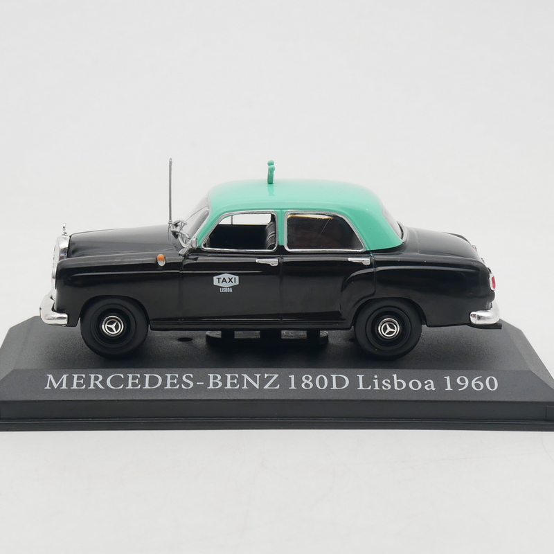 IXO Modèle de voiture classiqu - Vintage Collectible Cars avis et prix