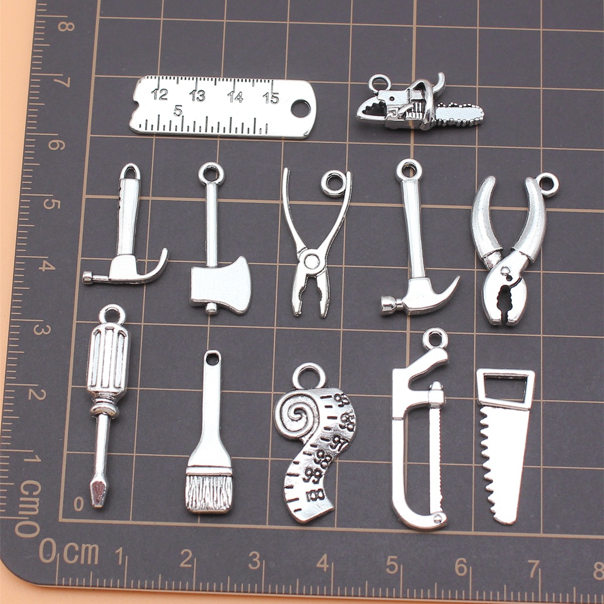 Outils de couleur argent Antiq - Collectible Vintage Tools avis et prix