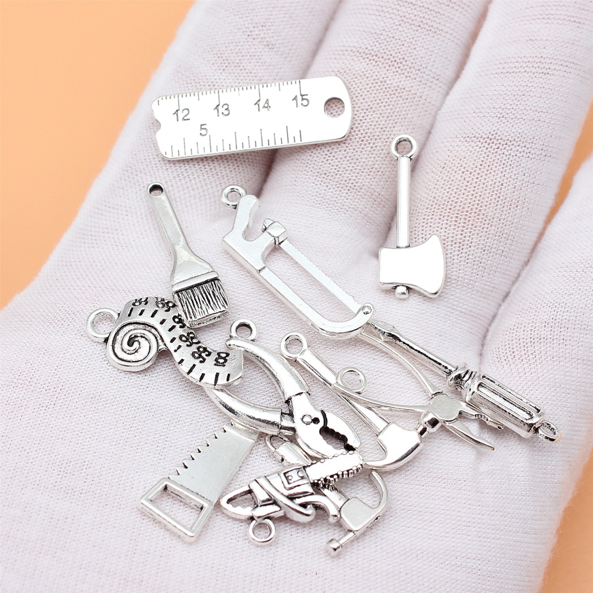 Outils de couleur argent Antiq - Collectible Vintage Tools avis et prix